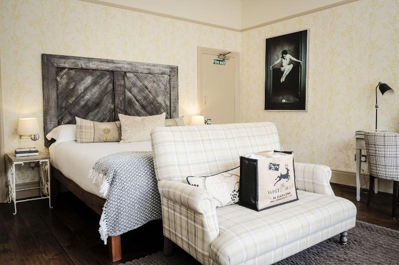 The White Buck Inn image