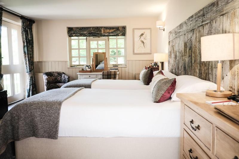 The White Buck Inn image