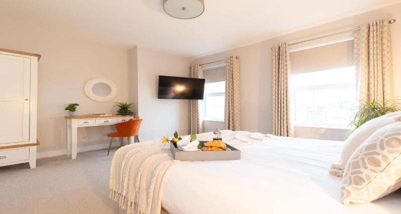 The Clarence Gardens Hotel, BW Signature Collect image