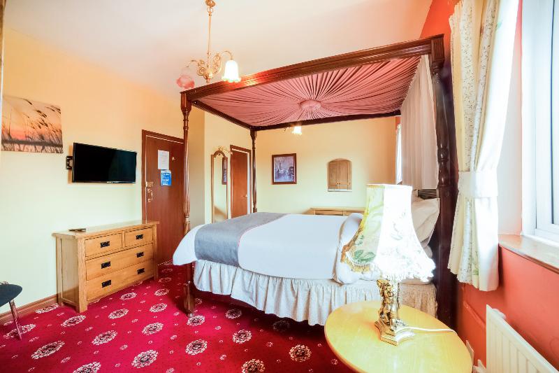 The Royal Hotel image