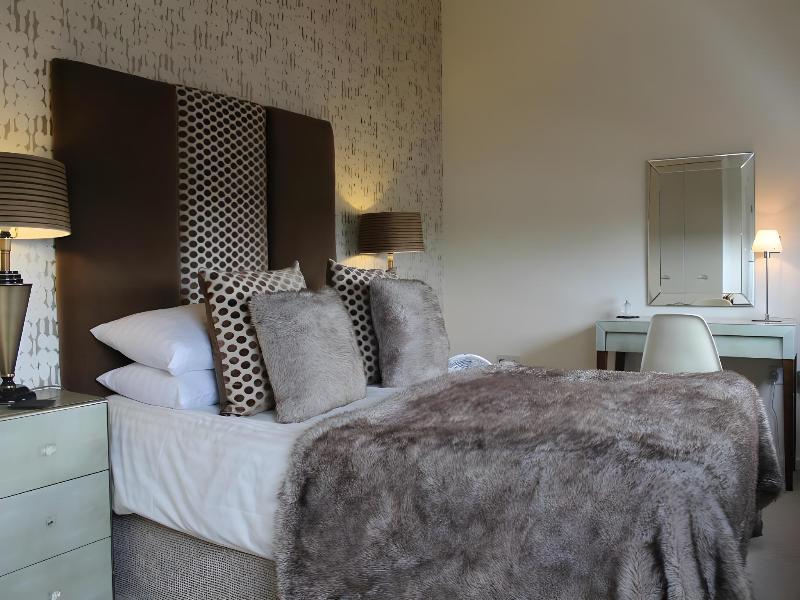 Chelmsford Serviced  Apartments image
