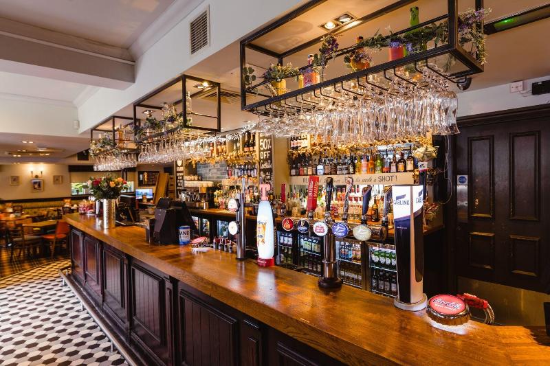 Abbey Inn image