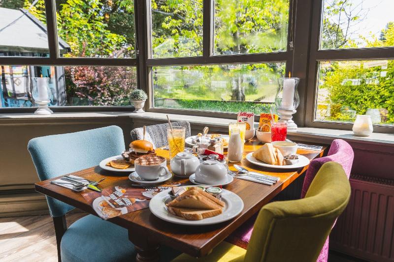 Abbey Inn image