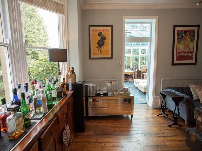 Treherne House   The Malvern Retreat image