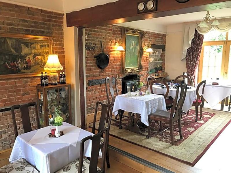 Englands Rose Pub image