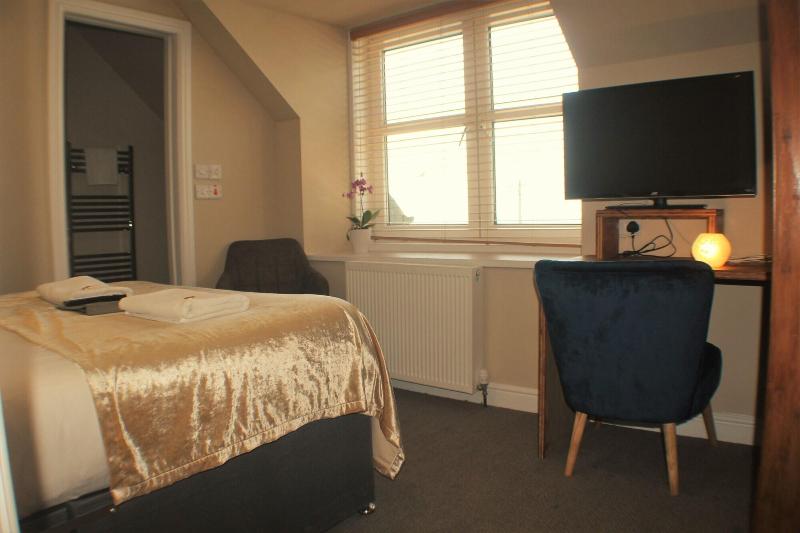 Argyll Hotel image