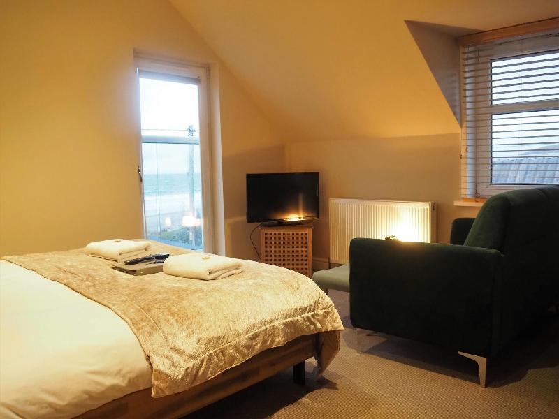 Argyll Hotel image