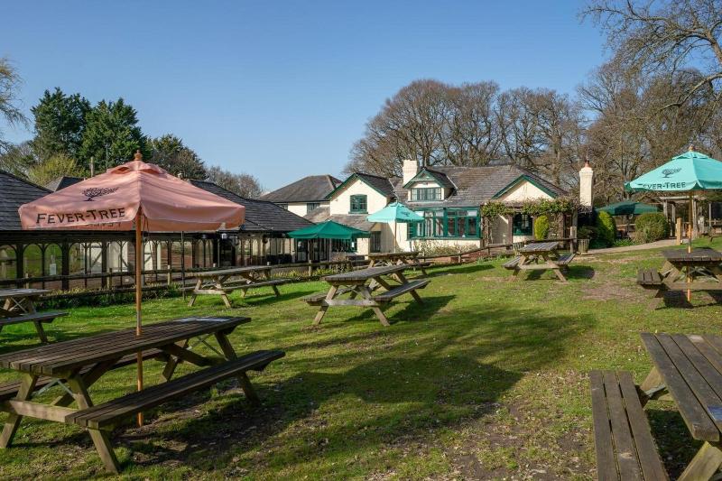High Corner Inn image