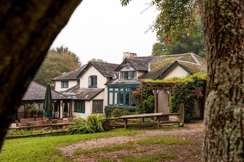 High Corner Inn image
