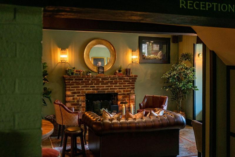 High Corner Inn image