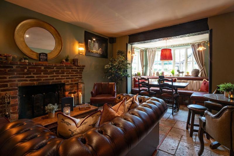 High Corner Inn image