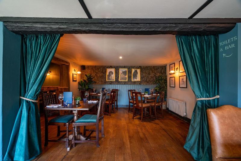 High Corner Inn image