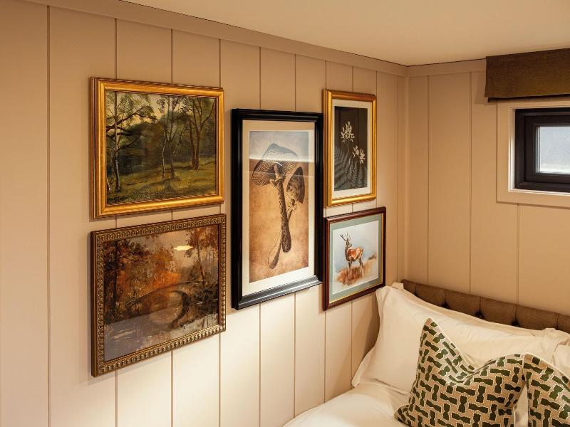 High Corner Inn image