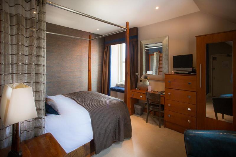 Heathmount Hotel image