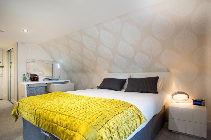 Heathmount Hotel image