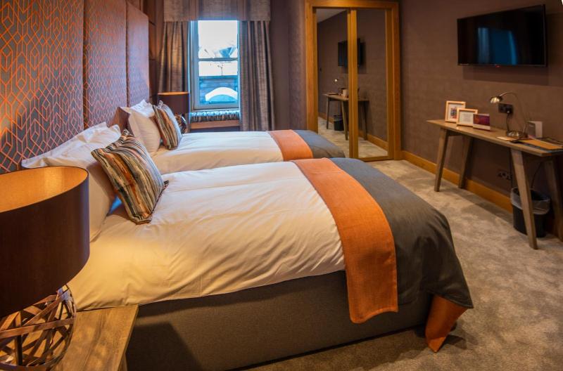 Heathmount Hotel image