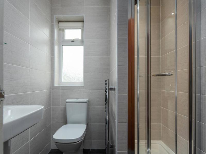 Buxton House Bed and Breakfast. image