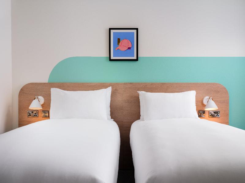 Garner Hotel Rotherham East by IHG image