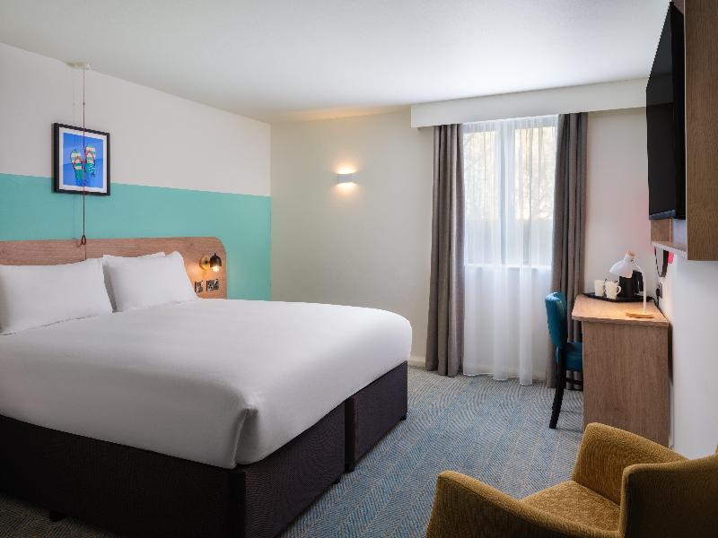 Garner Hotel Rotherham East by IHG image