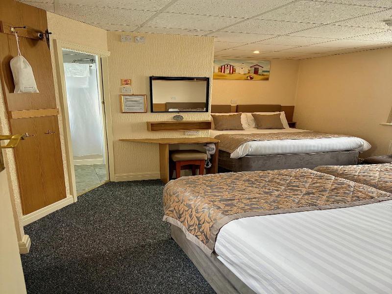 Clifton Court Hotel  image