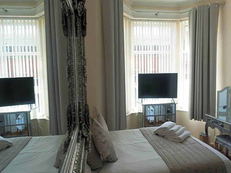 The Kings Cross Hotel image