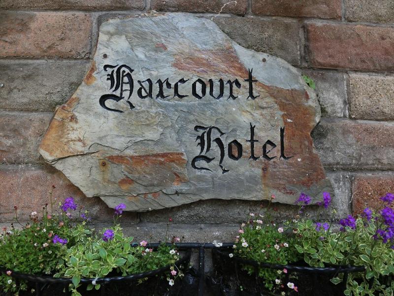 Harcourt Hotel