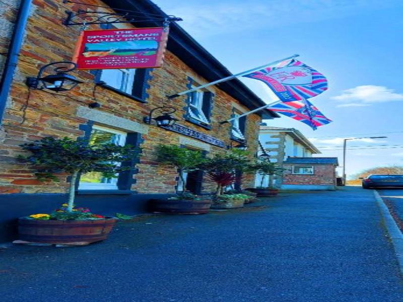 Sportsmans Valley Hotel image