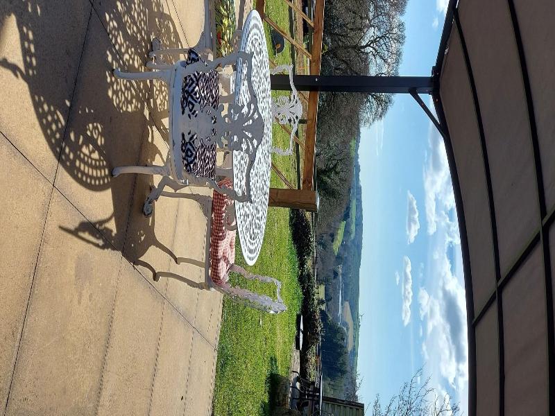 Sportsmans Valley Hotel image