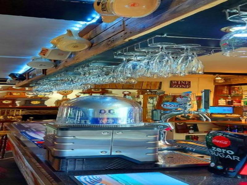 Sportsmans Valley Hotel image