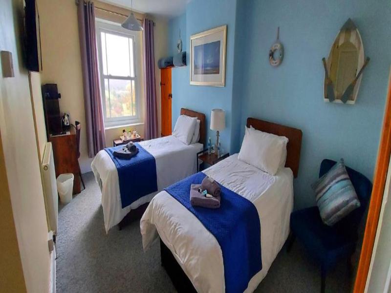 Sportsmans Valley Hotel image