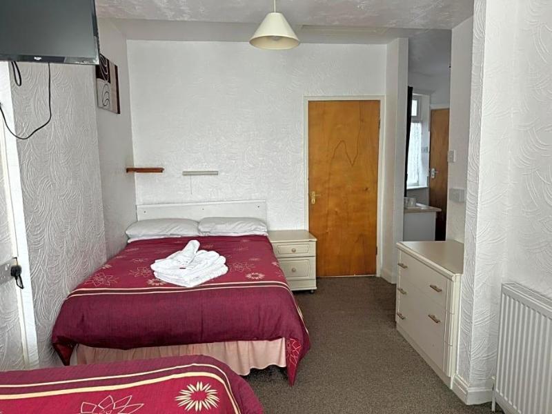 Delton Hotel image