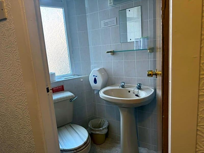 Delton Hotel image