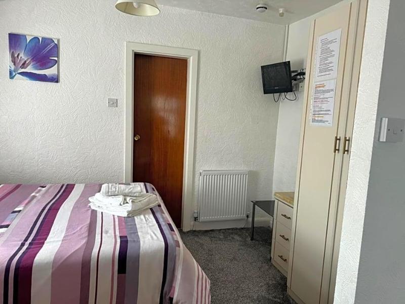 Delton Hotel image