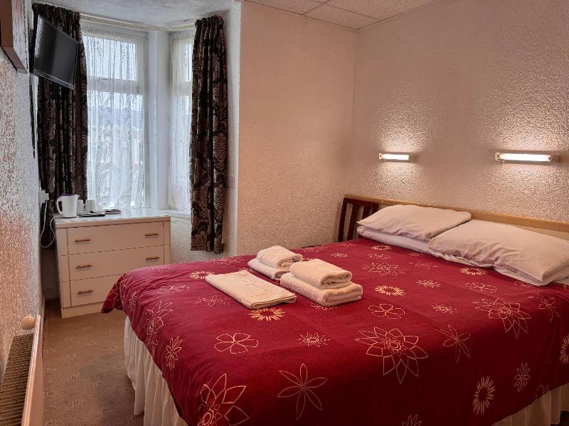 Delton Hotel image