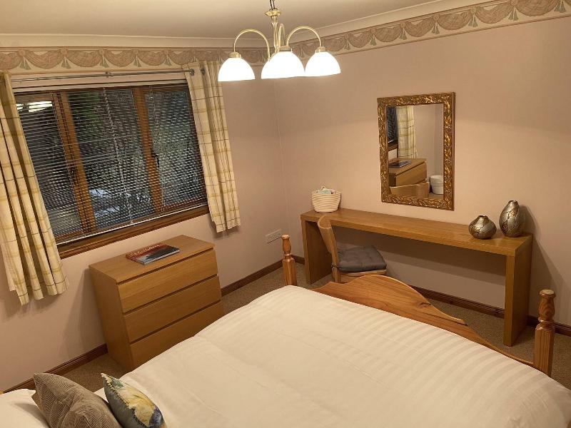 Foxglove Suites and Cottages image