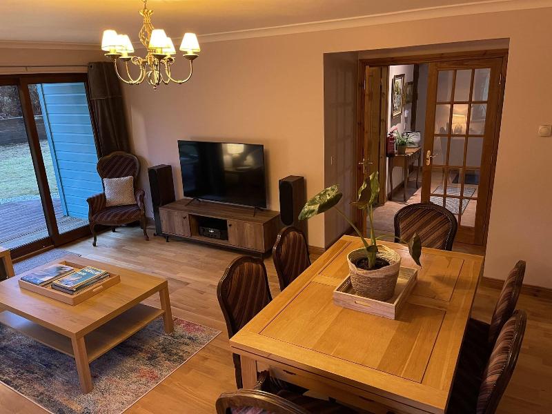 Foxglove Suites and Cottages image