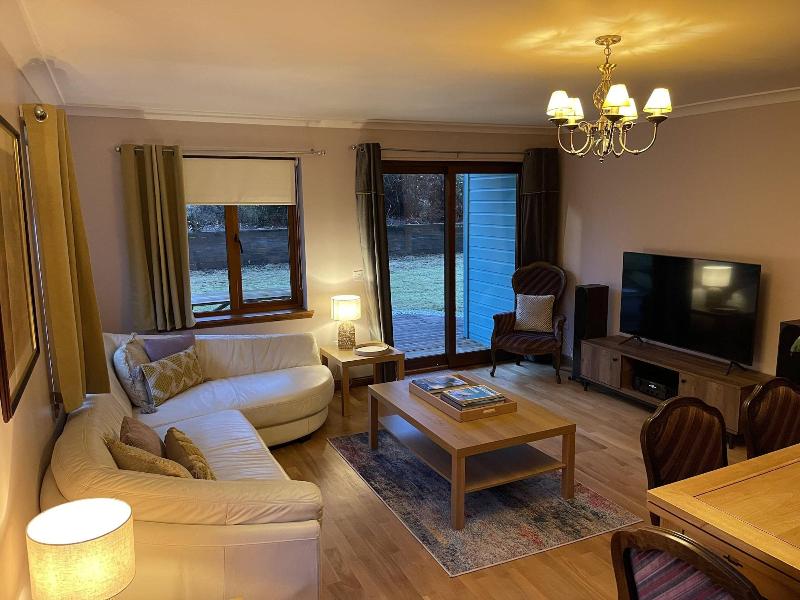 Foxglove Suites and Cottages image
