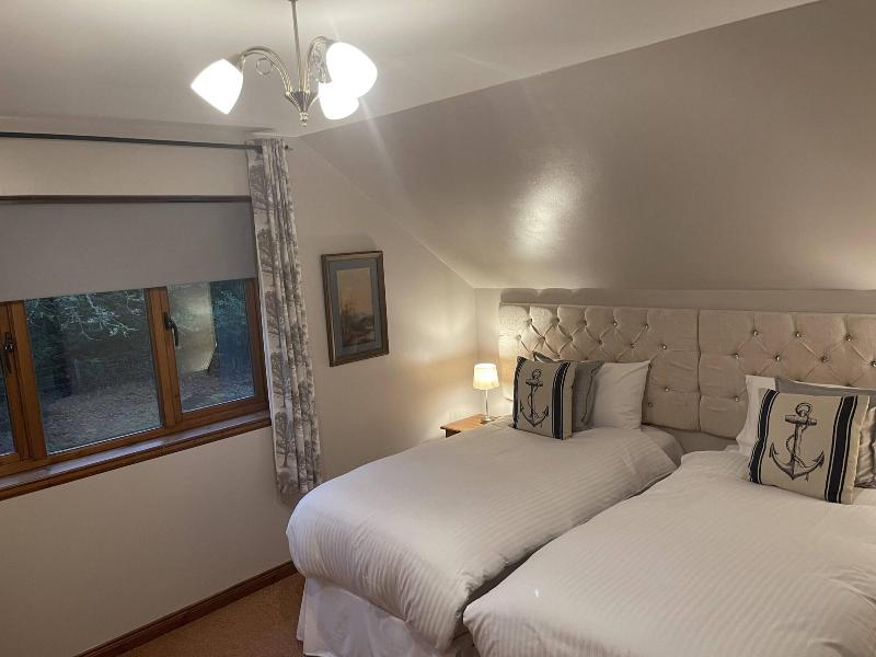 Foxglove Suites and Cottages image