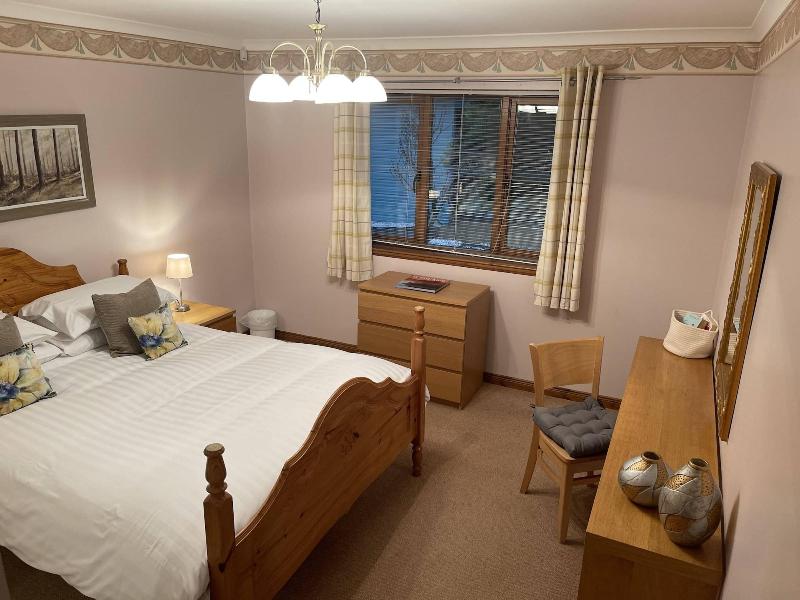 Foxglove Suites and Cottages image