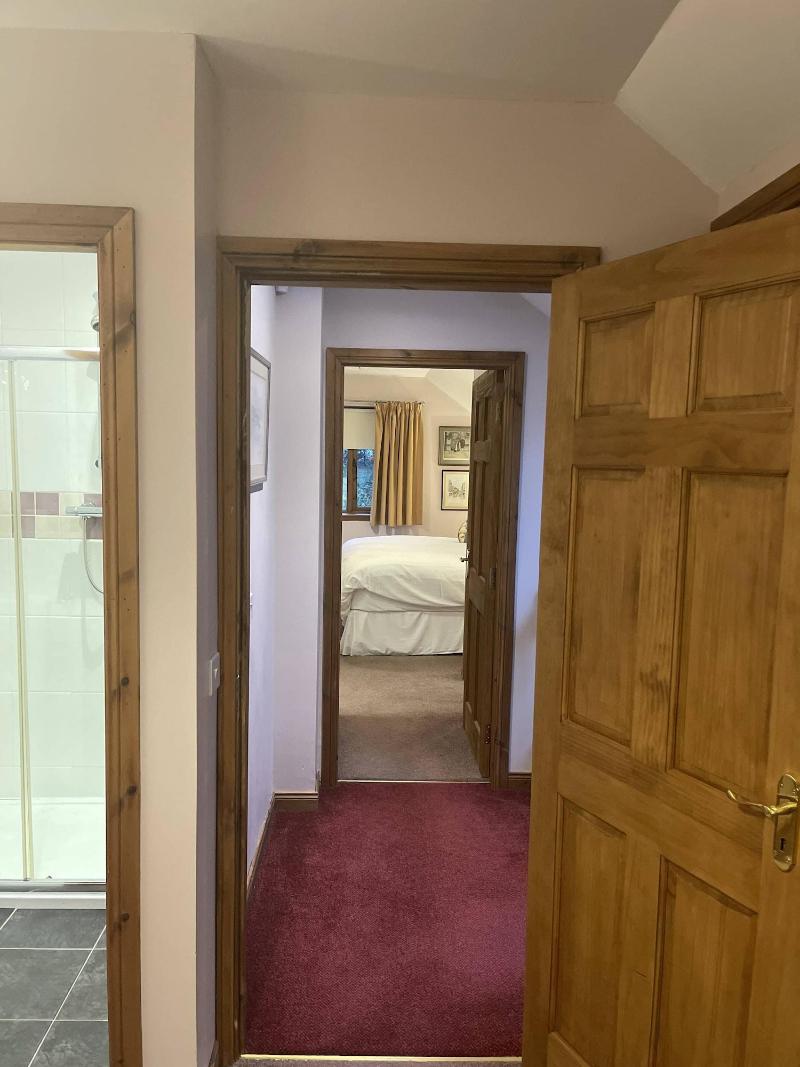 Foxglove Suites and Cottages image