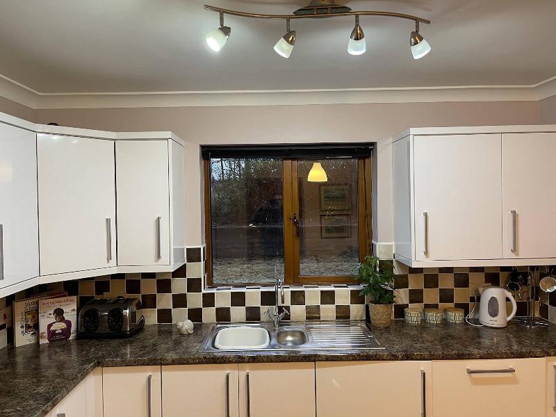 Foxglove Suites and Cottages image
