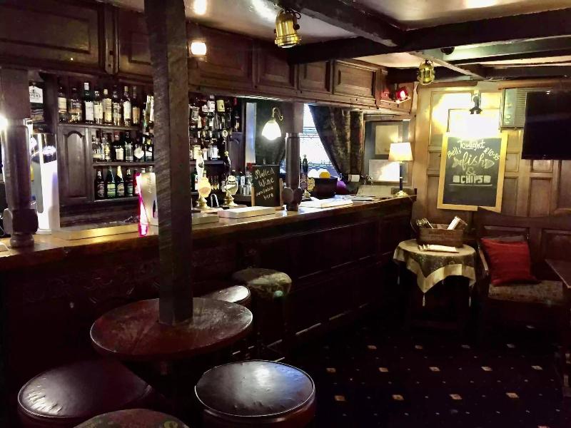 String of Horses Inn image
