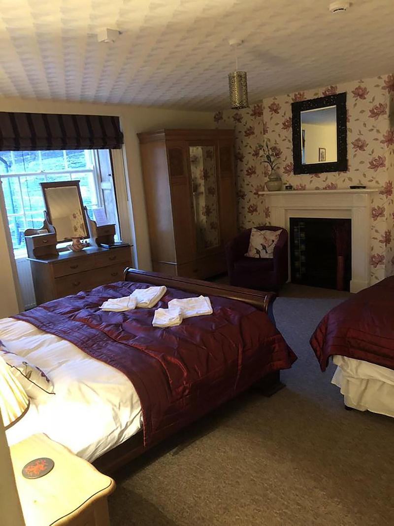 The Oakeley Arms Hotel image