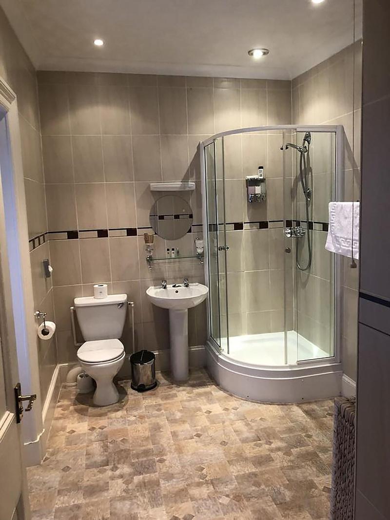 The Oakeley Arms Hotel image