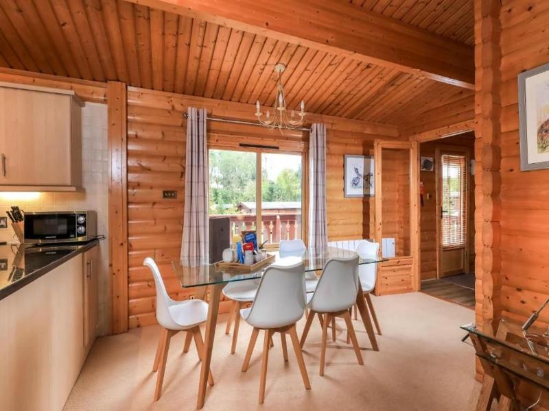South Winchester Lodges image