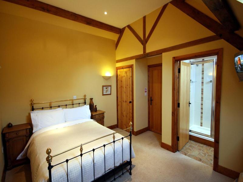 Upper Neatham Mill image