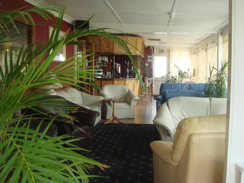 Manian Lodge image
