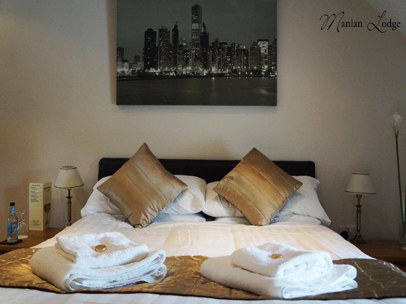 Manian Lodge image