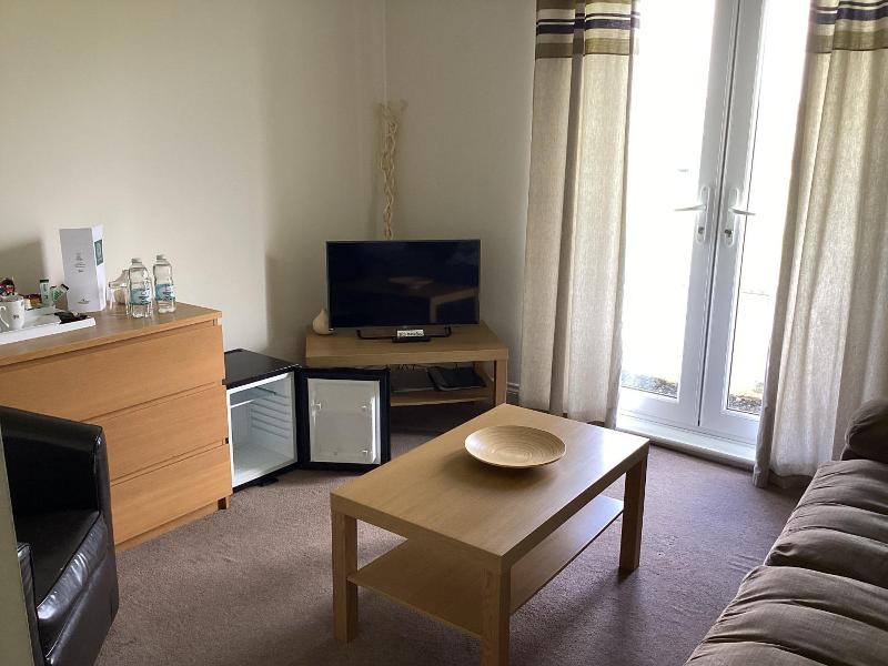 Manian Lodge image