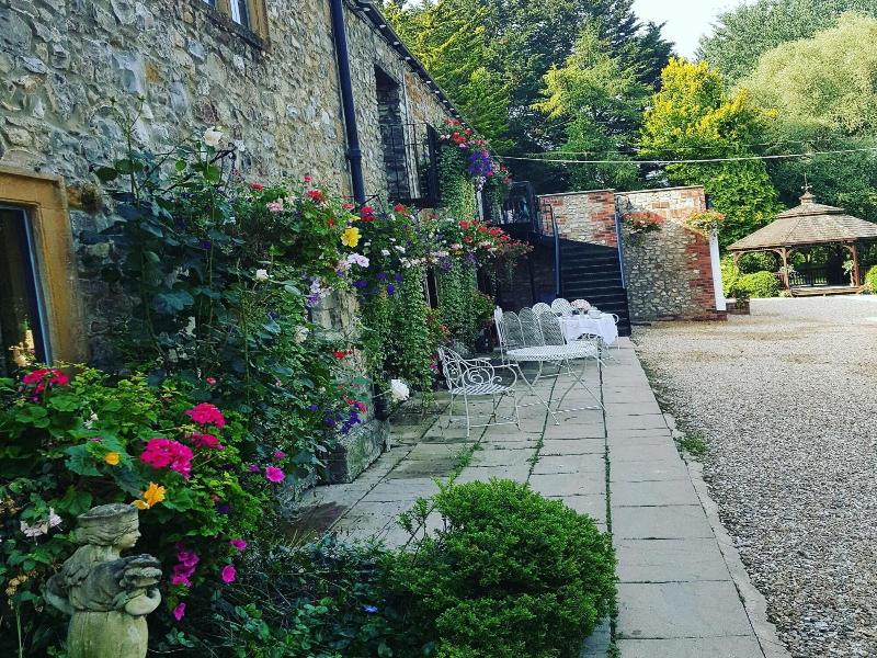 Hornsbury Mill image
